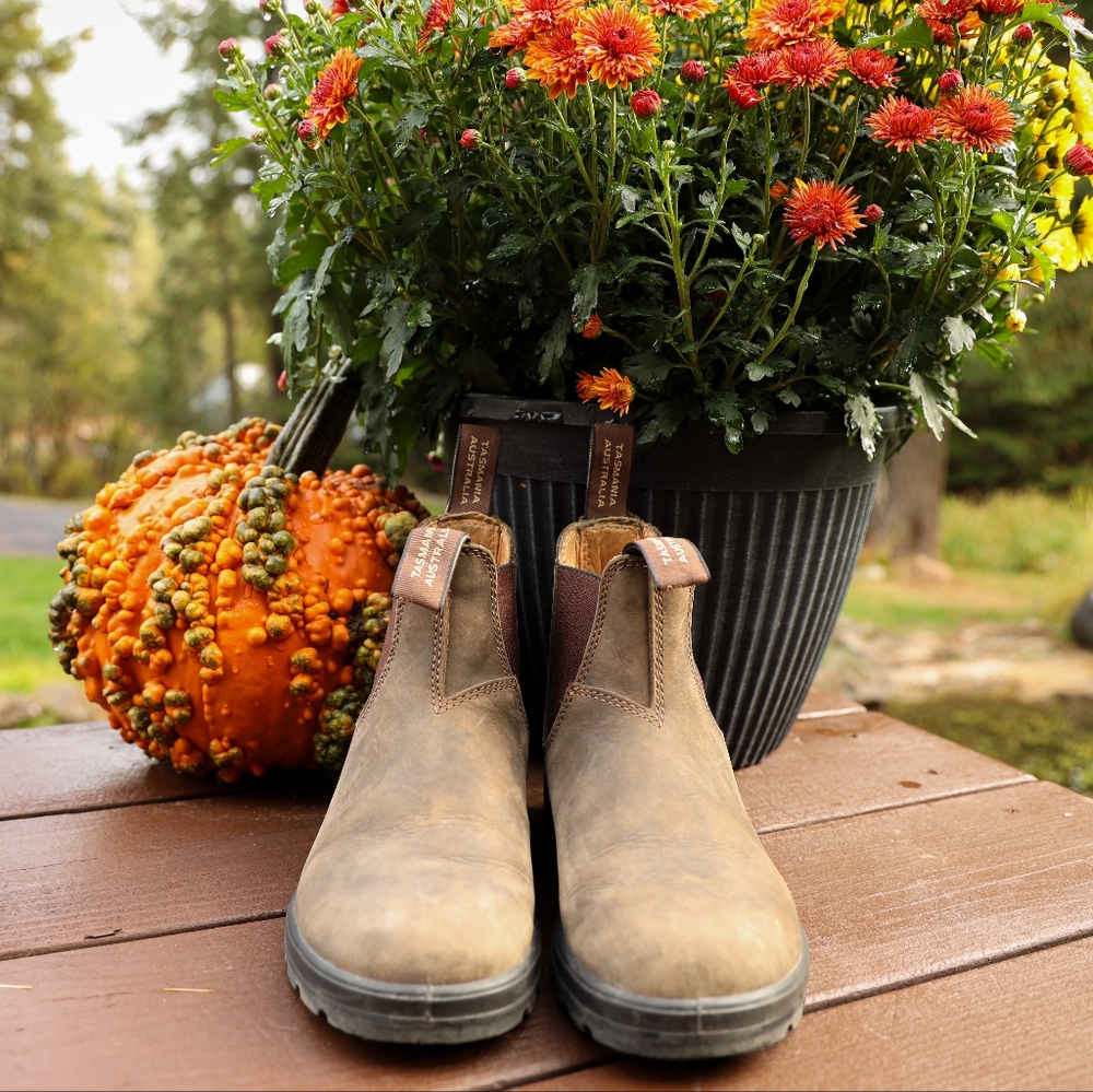 Rustic Brown Blundstones